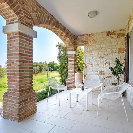 Maslina San Lorenzo * Sveti Lovreč Pazenatički
